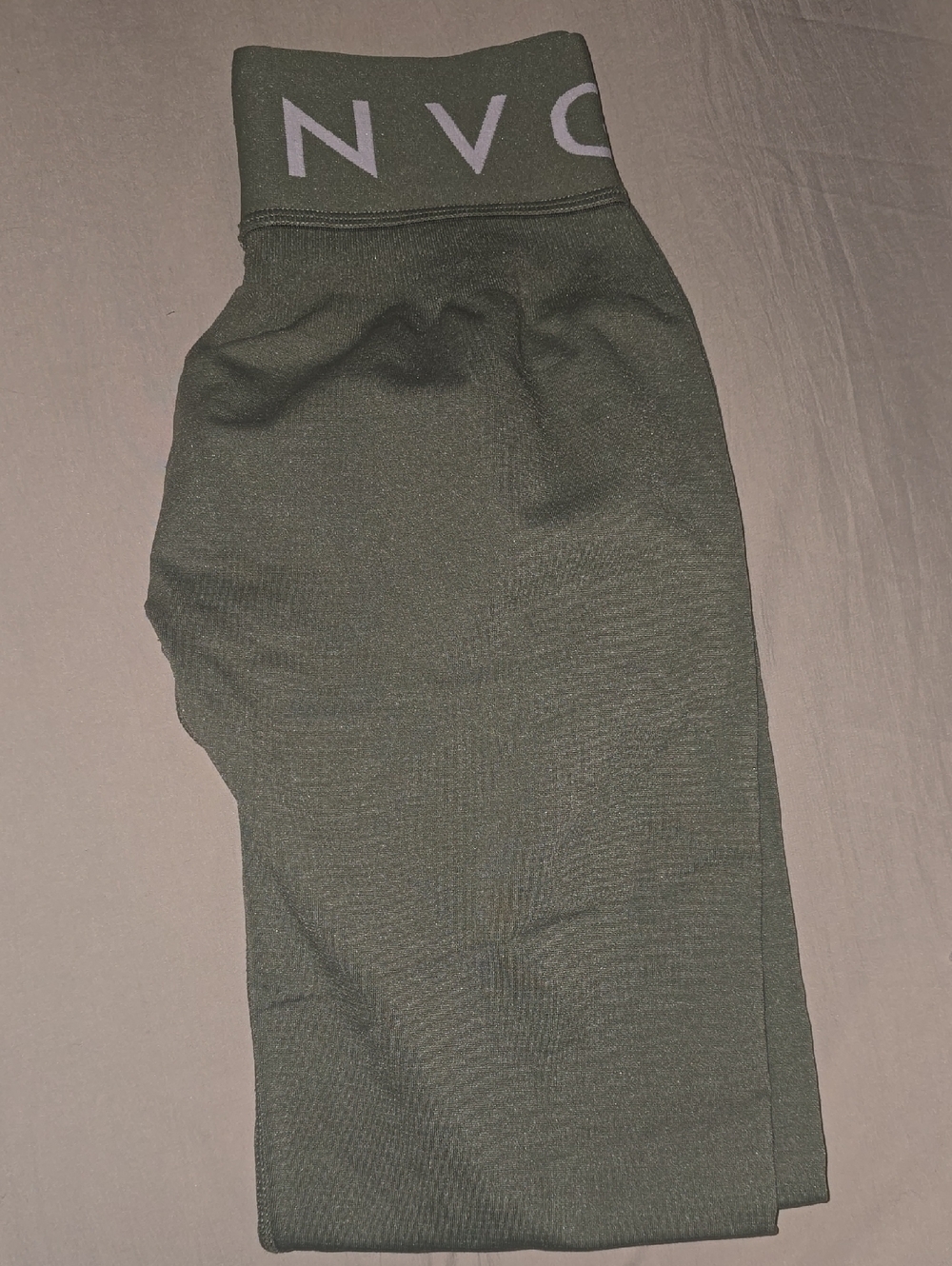 NVGTN High-Waist Olive Green Leggings with Logo Waistband